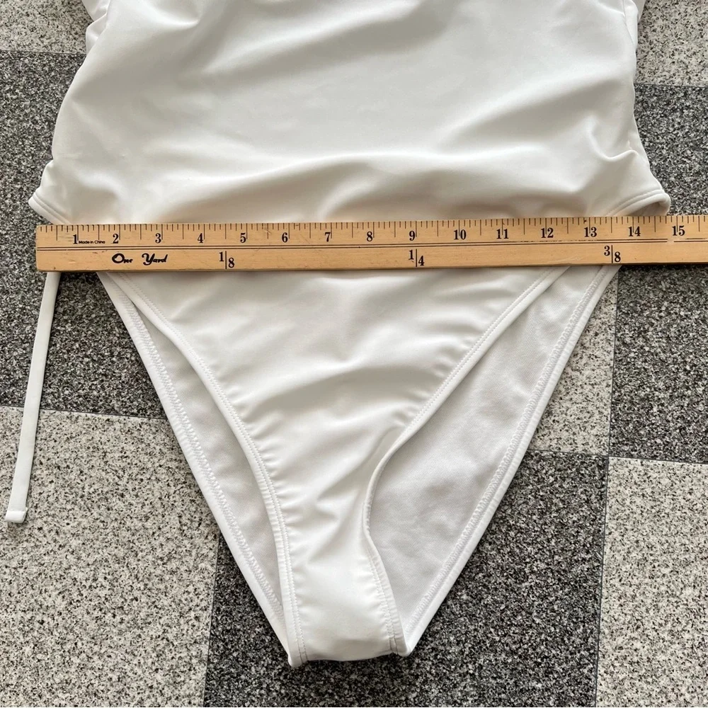 ❤️3/$15 Wild Fable Women's White V-Neck One-Piece Swimsuit- M